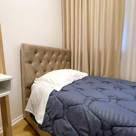 Urban Nest On Boulevard Tirana Zewnętrze zdjęcie